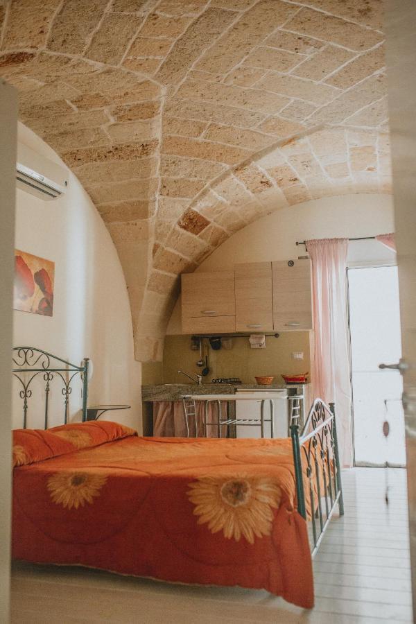 Le Camporelle In Citta Bed & Breakfast Lecce Eksteriør bilde