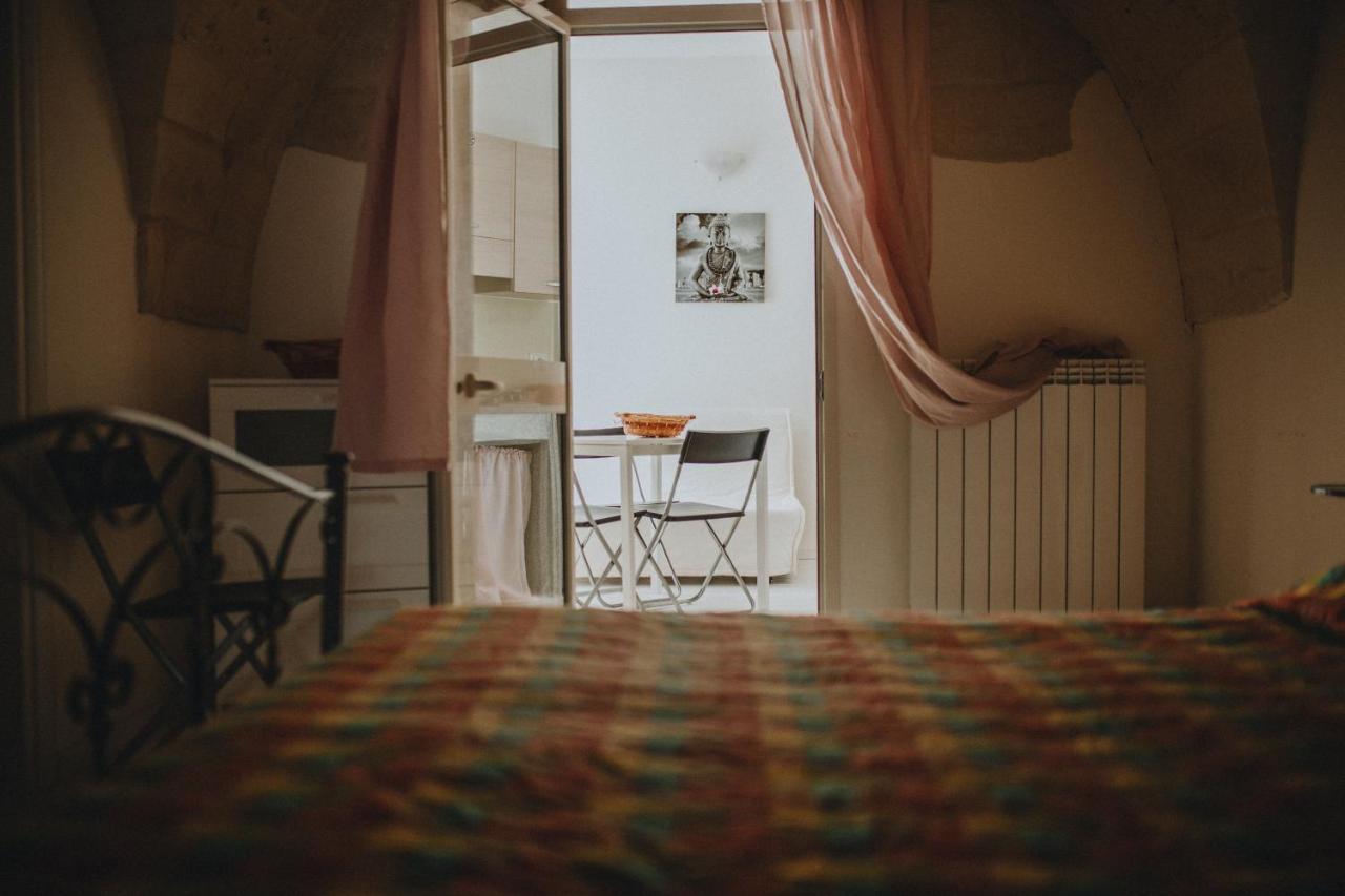 Le Camporelle In Citta Bed & Breakfast Lecce Eksteriør bilde